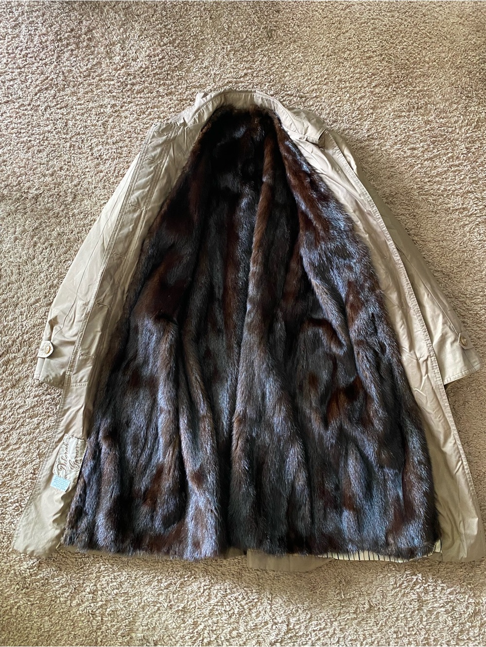 SALE Vintage Deborah Garner real bison or buffalo lined fur coat women’s size M